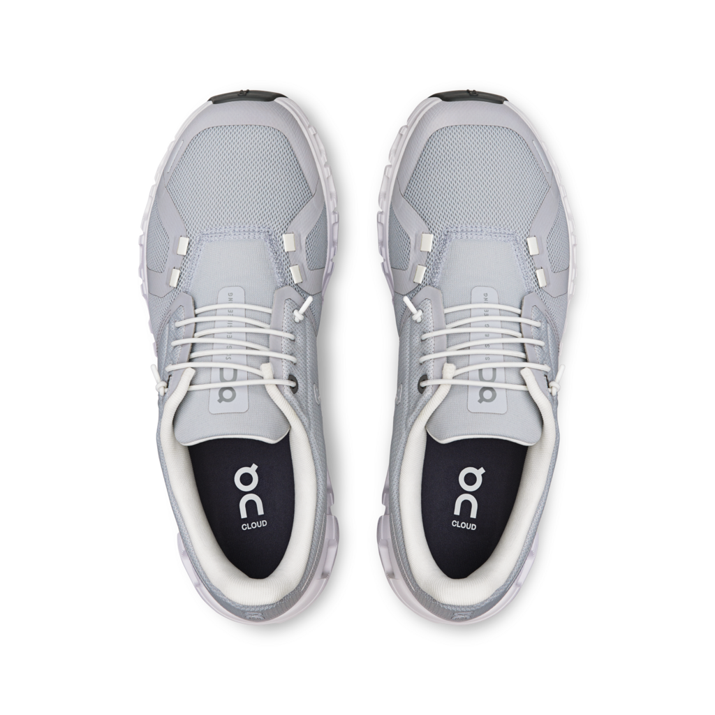 Women's Cloud 6