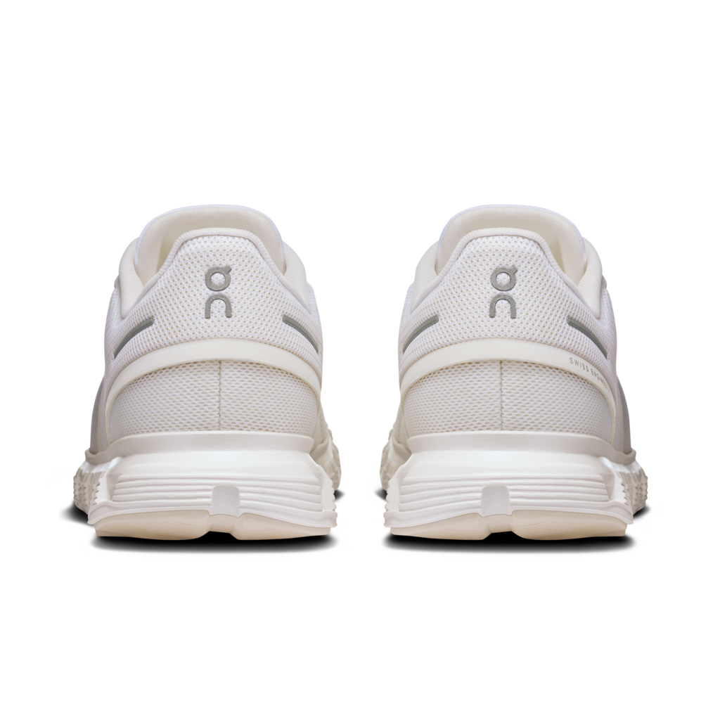 Women's Cloud 6