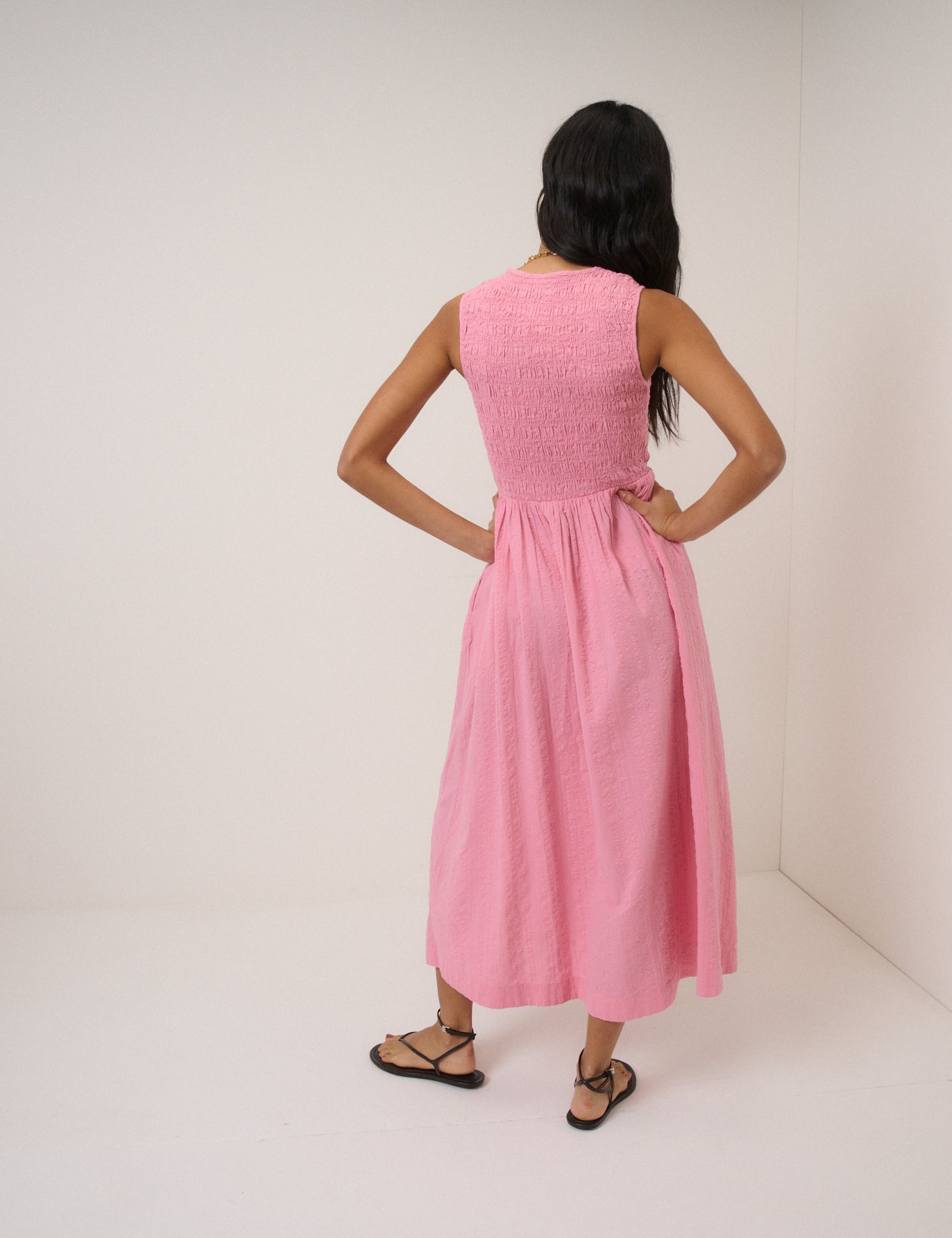 Pink Ruched Sleeveless Kinsley Midi Dress