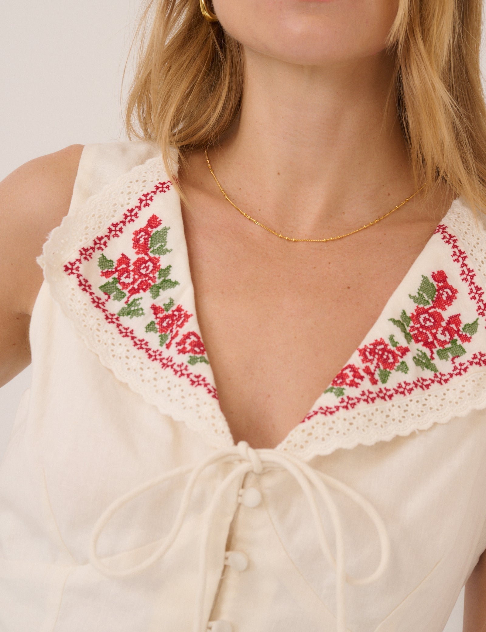 White Floral Collared Waistcoat