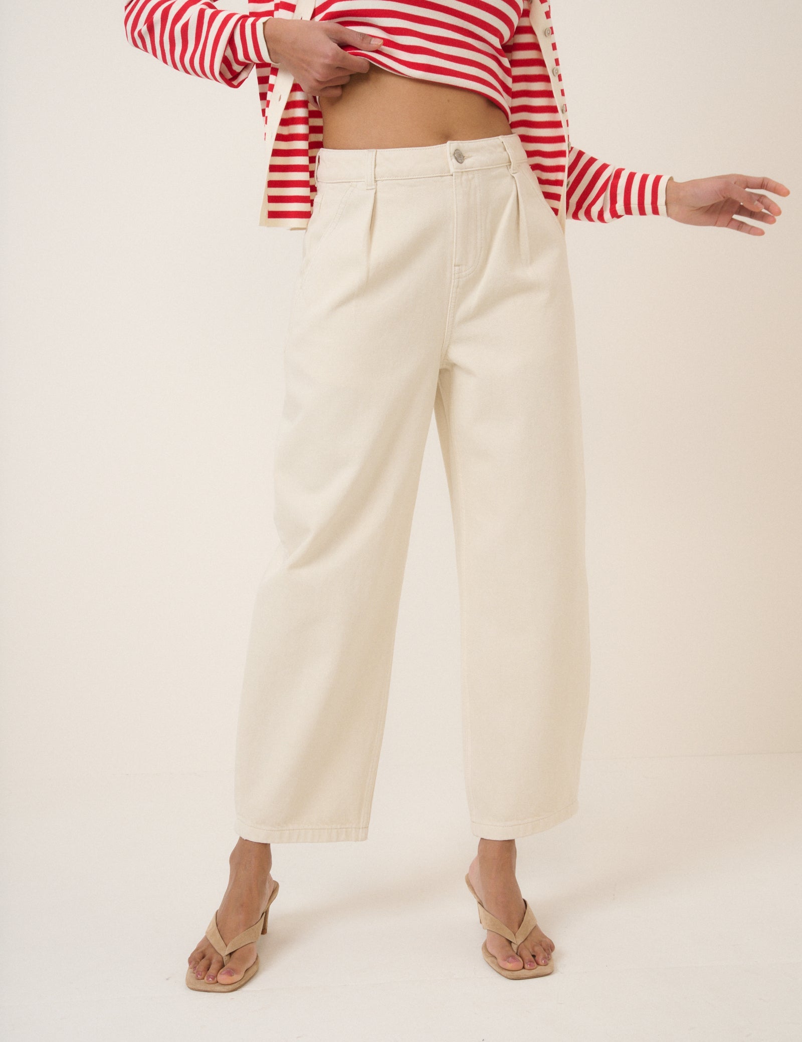 Cream Peckham Barrel Leg Jeans