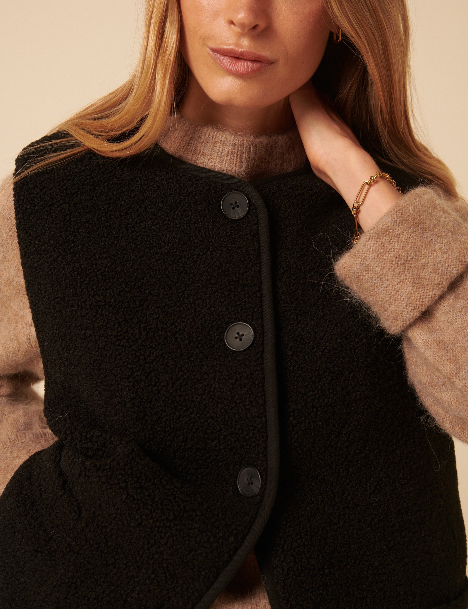 Black Borg Gilet