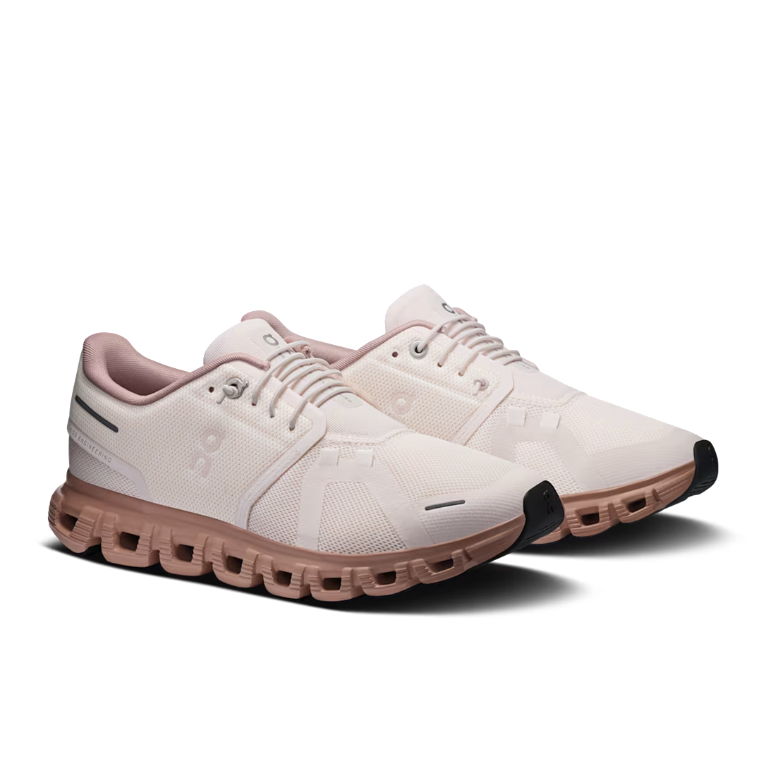 Women's Cloud 6